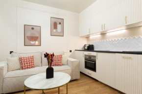 Pick A Flat's Apartment in Opera - Rue Grange Batelière